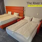The River Village 인터라켄