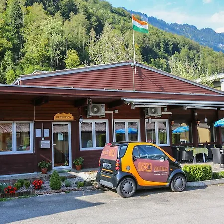 Hotell The River Village Interlaken